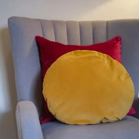 アパート Glen Wynne Lovely Pet Friendly - Free Off-site Health Club Access With Pool, Sauna, Steam & Gym Short 5 Minute Drive Away ウィンダミア