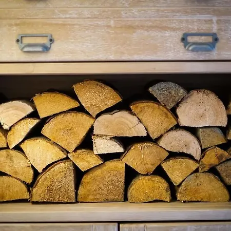 アパート Glen Wynne Lovely Pet Friendly - Free Off-site Health Club Access With Pool, Sauna, Steam & Gym Short 5 Minute Drive Away ウィンダミア